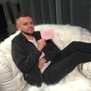 Meet your Posher, Kevin